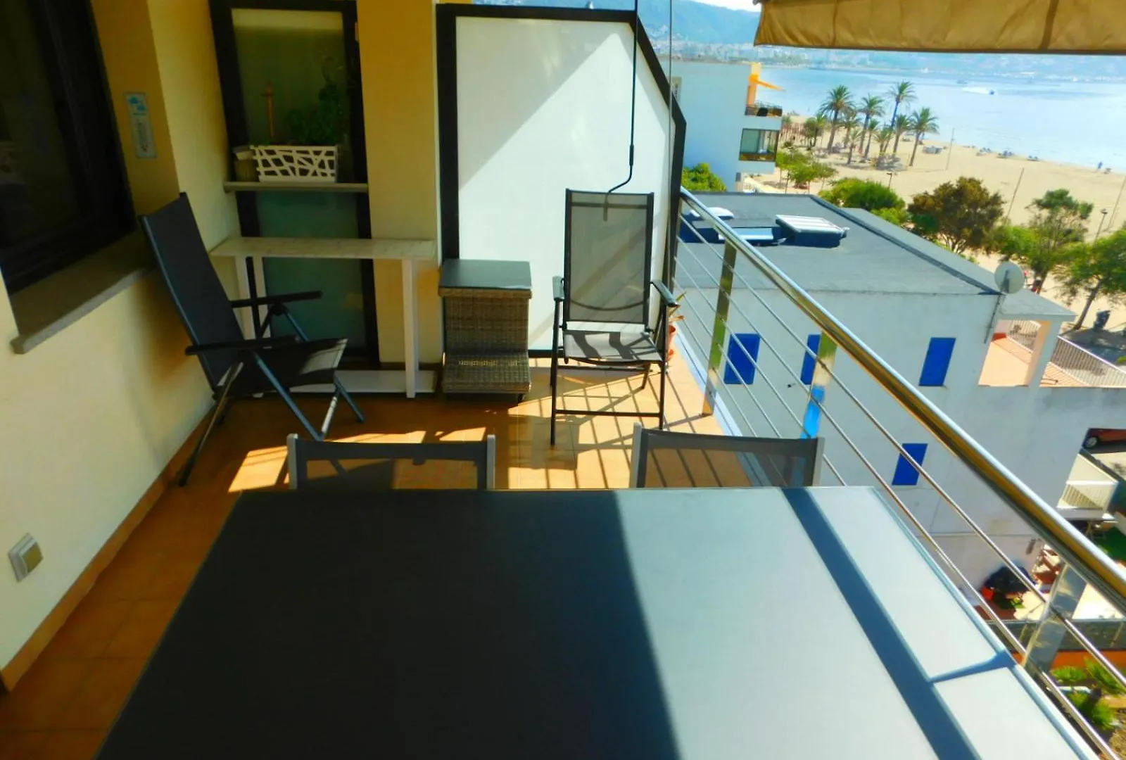 Gmid Immo A221 Atico Duplex Con Piscina, Terraza Y Parking En Primera Linea De Mar Rosas
